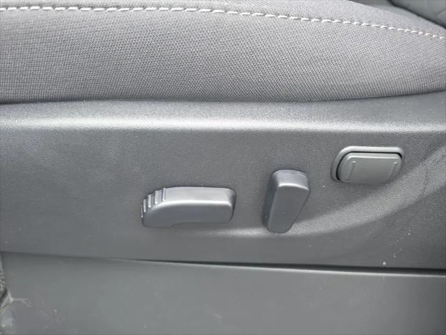 2026 Nissan Frontier Crew Cab SV 4x2