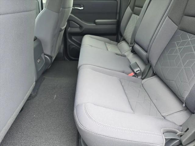 2026 Nissan Frontier Crew Cab SV 4x2