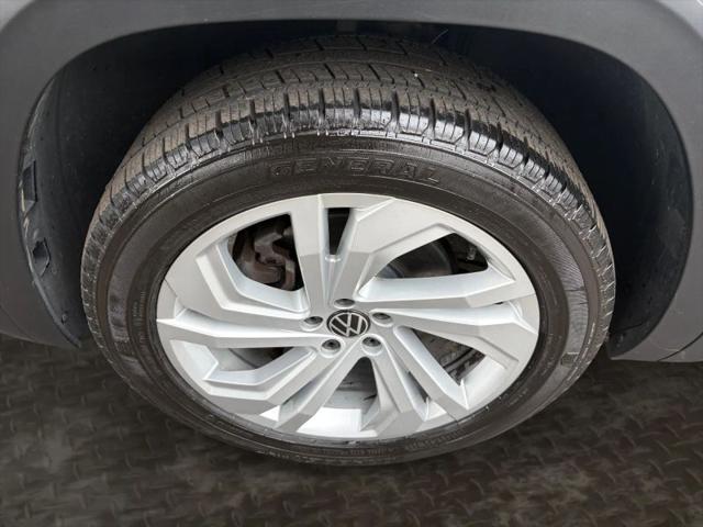 2021 Volkswagen Atlas 3.6L V6 SE w/Technology