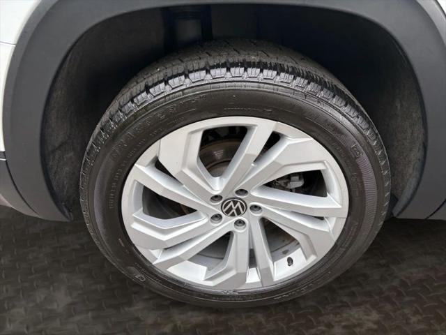 2021 Volkswagen Atlas 3.6L V6 SE w/Technology