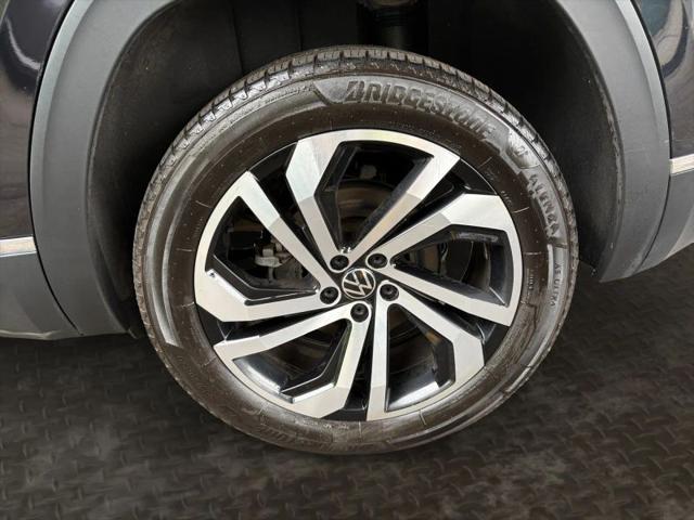 2022 Volkswagen Atlas Cross Sport 3.6L V6 SEL