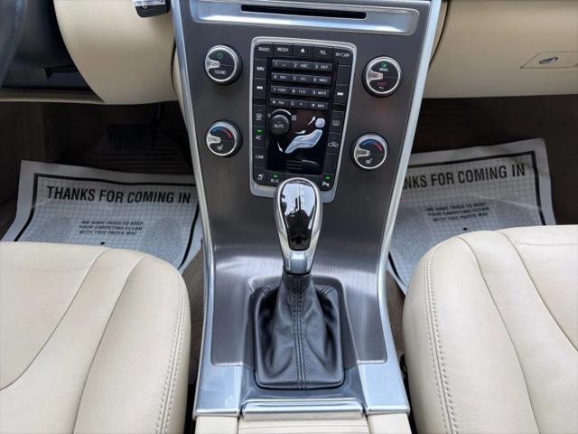 2015 Volvo XC60 T6 Platinum