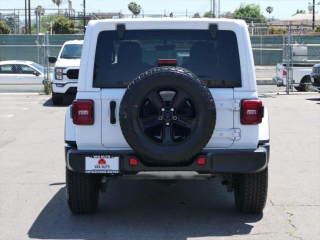 2022 Jeep Wrangler Unlimited Sahara Altitude 4x4