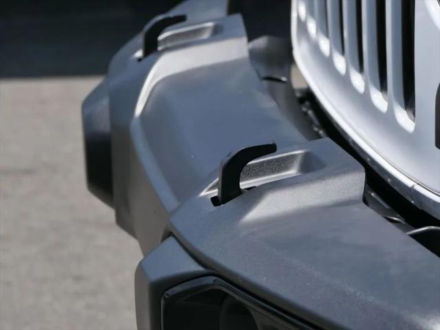 2022 Jeep Wrangler Unlimited Sahara Altitude 4x4