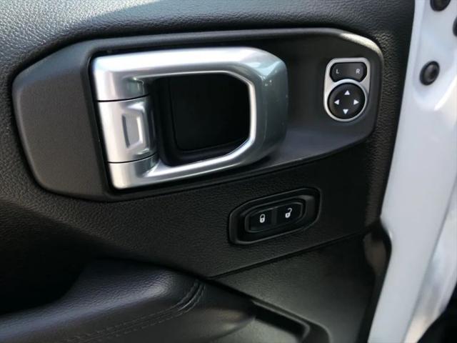 2022 Jeep Wrangler Unlimited Sahara Altitude 4x4
