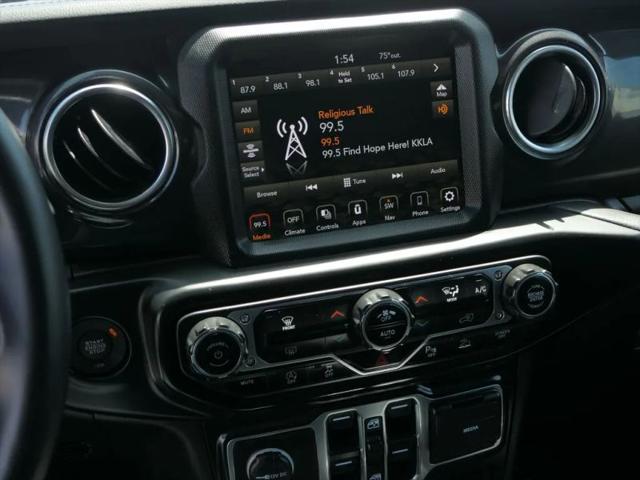 2022 Jeep Wrangler Unlimited Sahara Altitude 4x4