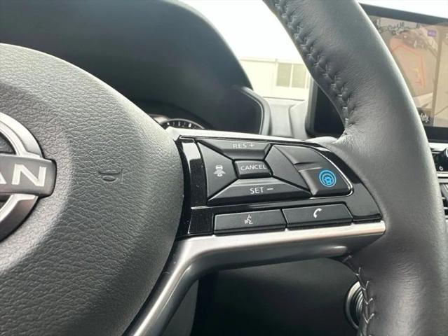 2025 Nissan Altima SL FWD