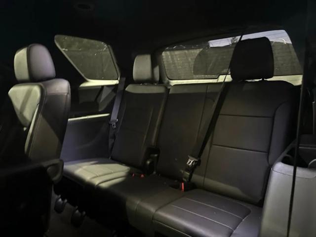 2023 Chevrolet Traverse FWD LT Leather