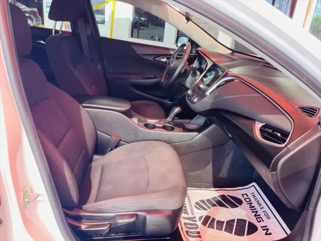 2020 Chevrolet Malibu FWD RS
