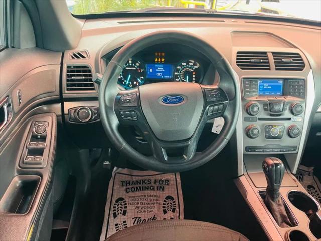 2015 Ford Explorer Base