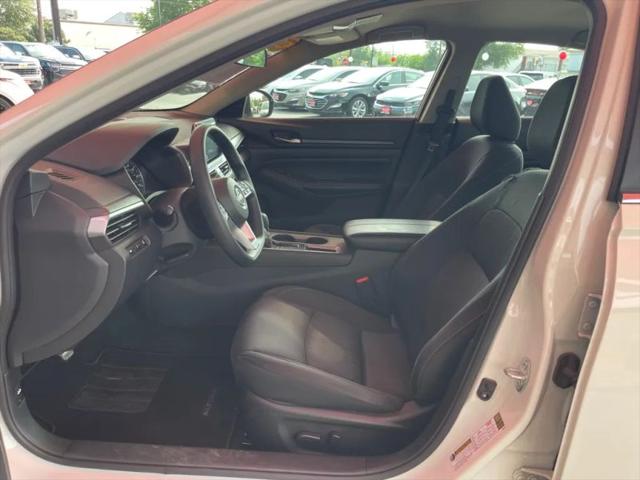 2025 Nissan Altima SV FWD