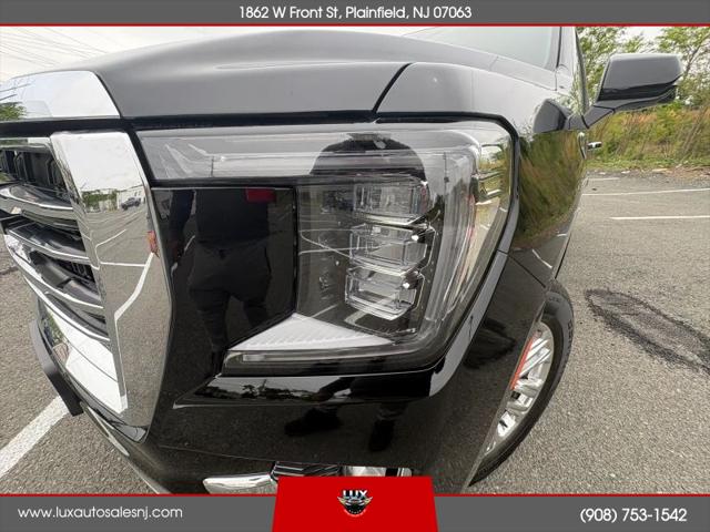 2022 GMC Yukon XL 4WD SLT