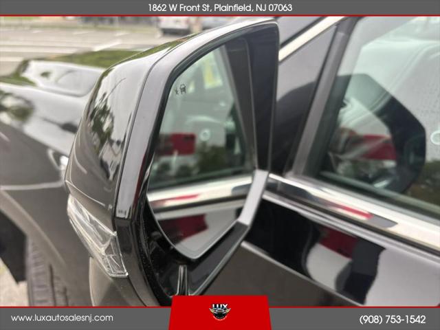 2022 GMC Yukon XL 4WD SLT