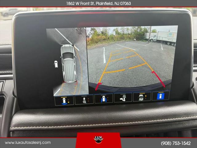 2022 GMC Yukon XL 4WD SLT