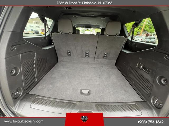 2022 GMC Yukon XL 4WD SLT