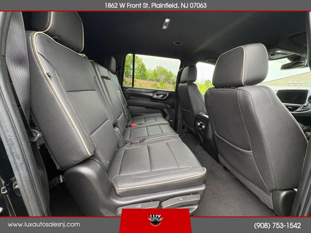 2022 GMC Yukon XL 4WD SLT