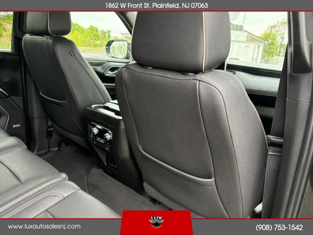 2022 GMC Yukon XL 4WD SLT