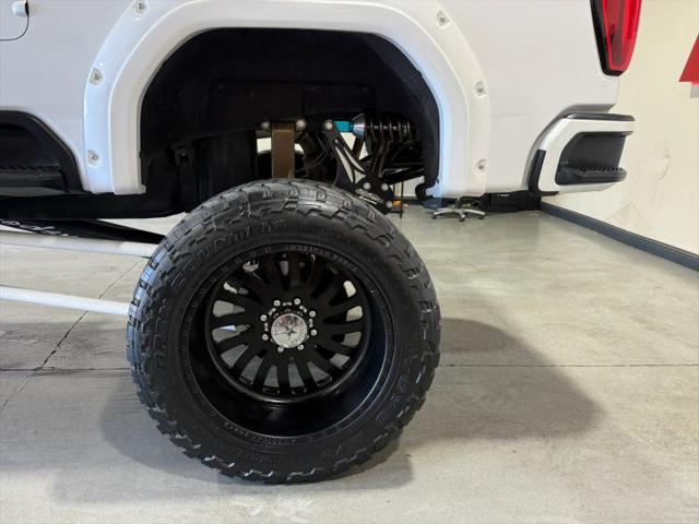 2020 GMC Sierra 2500HD 4WD Crew Cab Standard Bed Denali