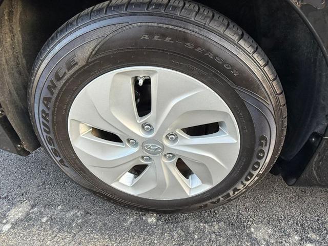 2013 Hyundai Sonata Hybrid Base