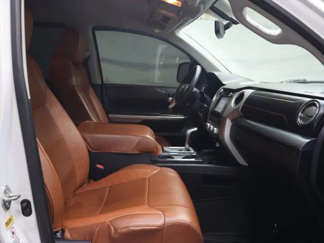 2015 Toyota Tundra SR5 5.7L V8