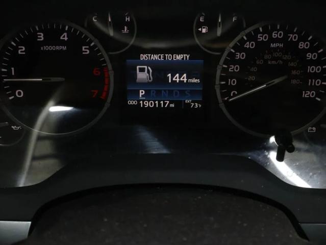 2015 Toyota Tundra SR5 5.7L V8