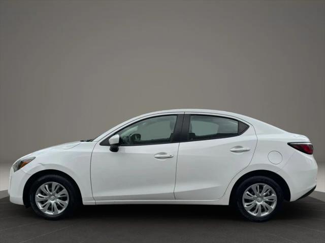 2019 Toyota Yaris L