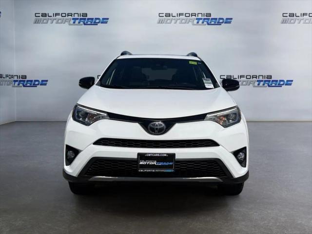 2017 Toyota RAV4 SE