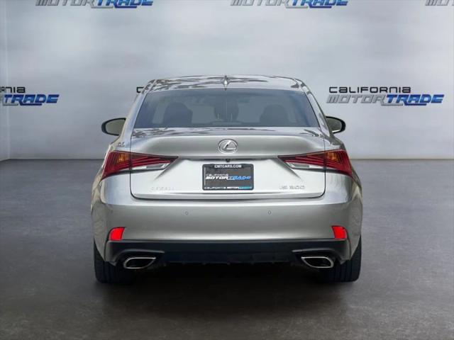 2020 Lexus IS 300 300