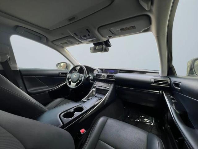 2020 Lexus IS 300 300