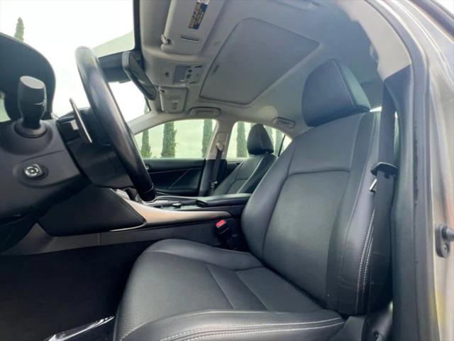 2020 Lexus IS 300 300