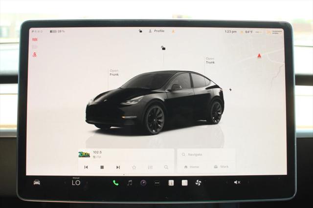 2024 Tesla Model Y Base