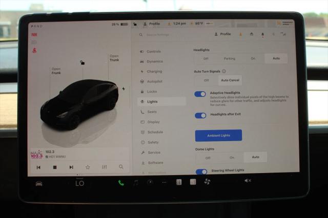 2024 Tesla Model Y Base