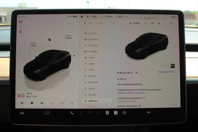 2024 Tesla Model Y Base