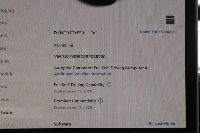 2024 Tesla Model Y Base