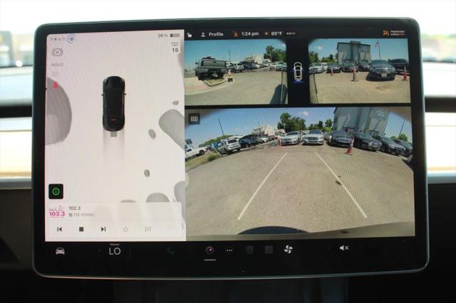 2024 Tesla Model Y Base