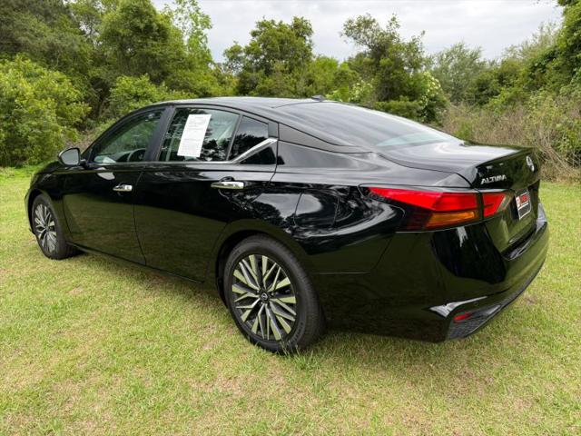 2024 Nissan Altima SV FWD