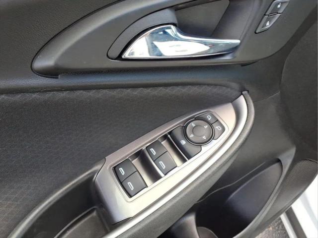 2021 Chevrolet Malibu LS