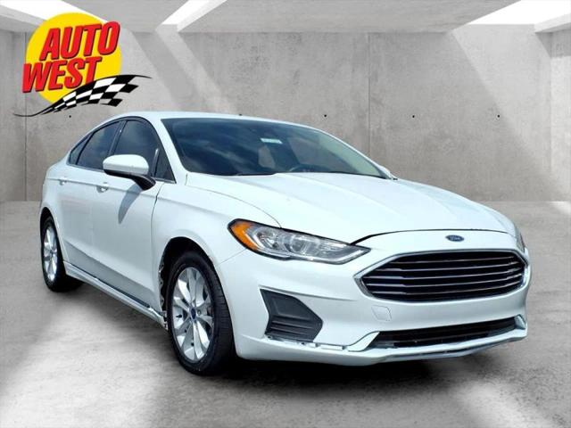 2020 Ford Fusion SE