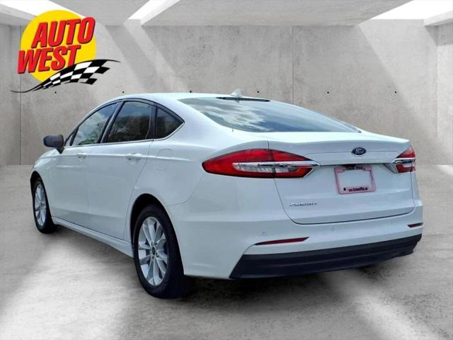 2020 Ford Fusion SE
