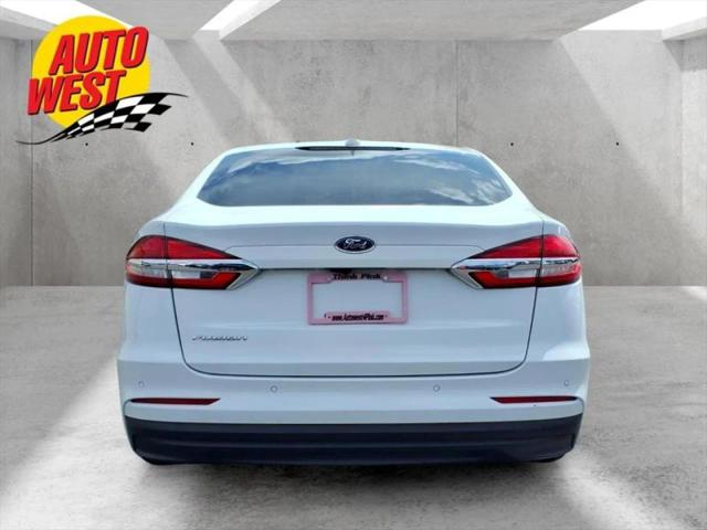 2020 Ford Fusion SE