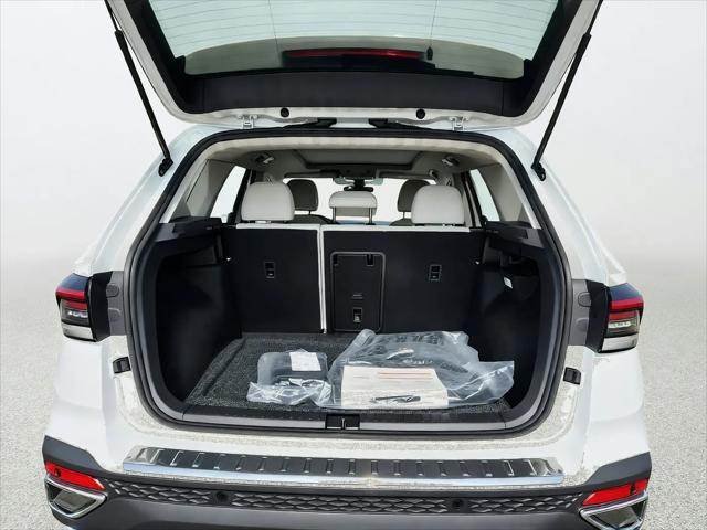 2026 Volkswagen Taos SE