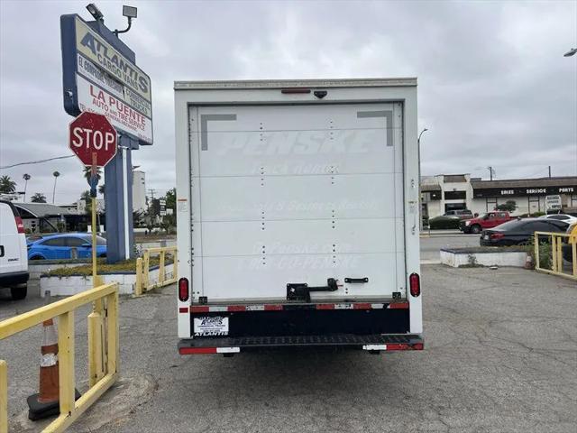 2021 GMC Savana Cutaway Work Van