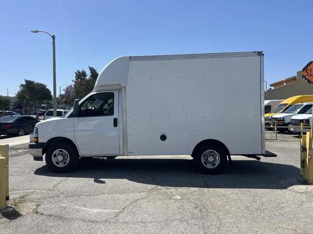 2021 Chevrolet Express Cutaway Work Van