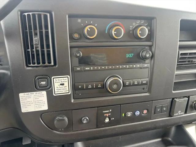 2021 GMC Savana Cutaway Work Van