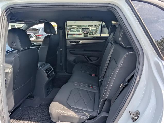 2026 Volkswagen Atlas Cross Sport SE