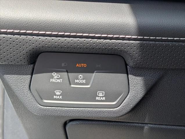 2026 Volkswagen Atlas Cross Sport SE