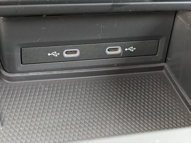 2026 Volkswagen Atlas Cross Sport SE