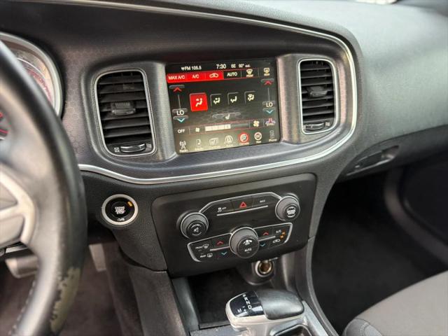 2016 Dodge Charger SXT
