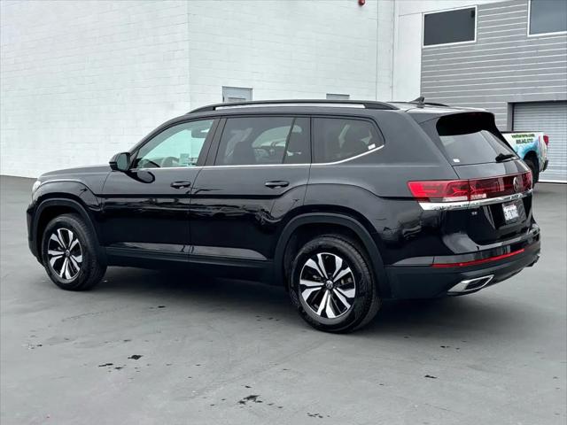 2024 Volkswagen Atlas 2.0T SE