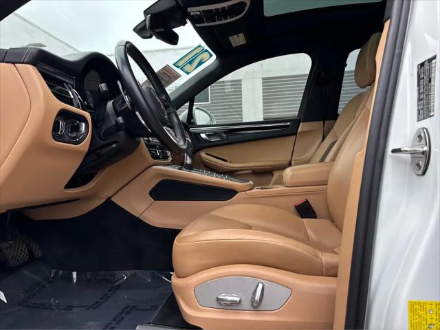 2021 Porsche Macan S